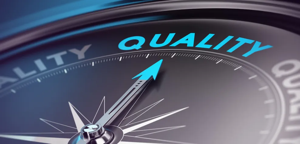 minőség szó felé mutató iránytű